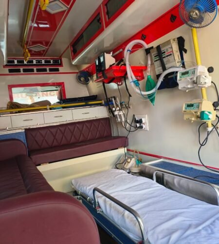 WhatsApp Image 2025-04-11 at 18.03.18